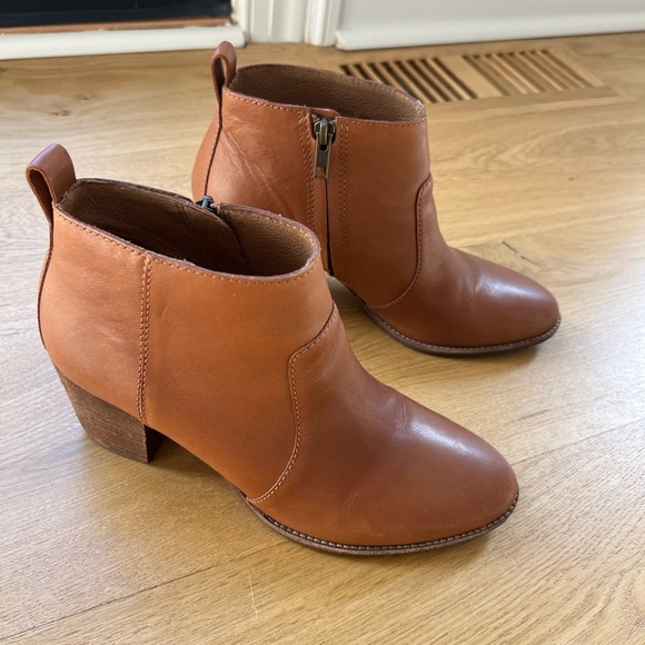 Madewell tan brown leather stacked block heel ankle boots - Picture 4 of 11